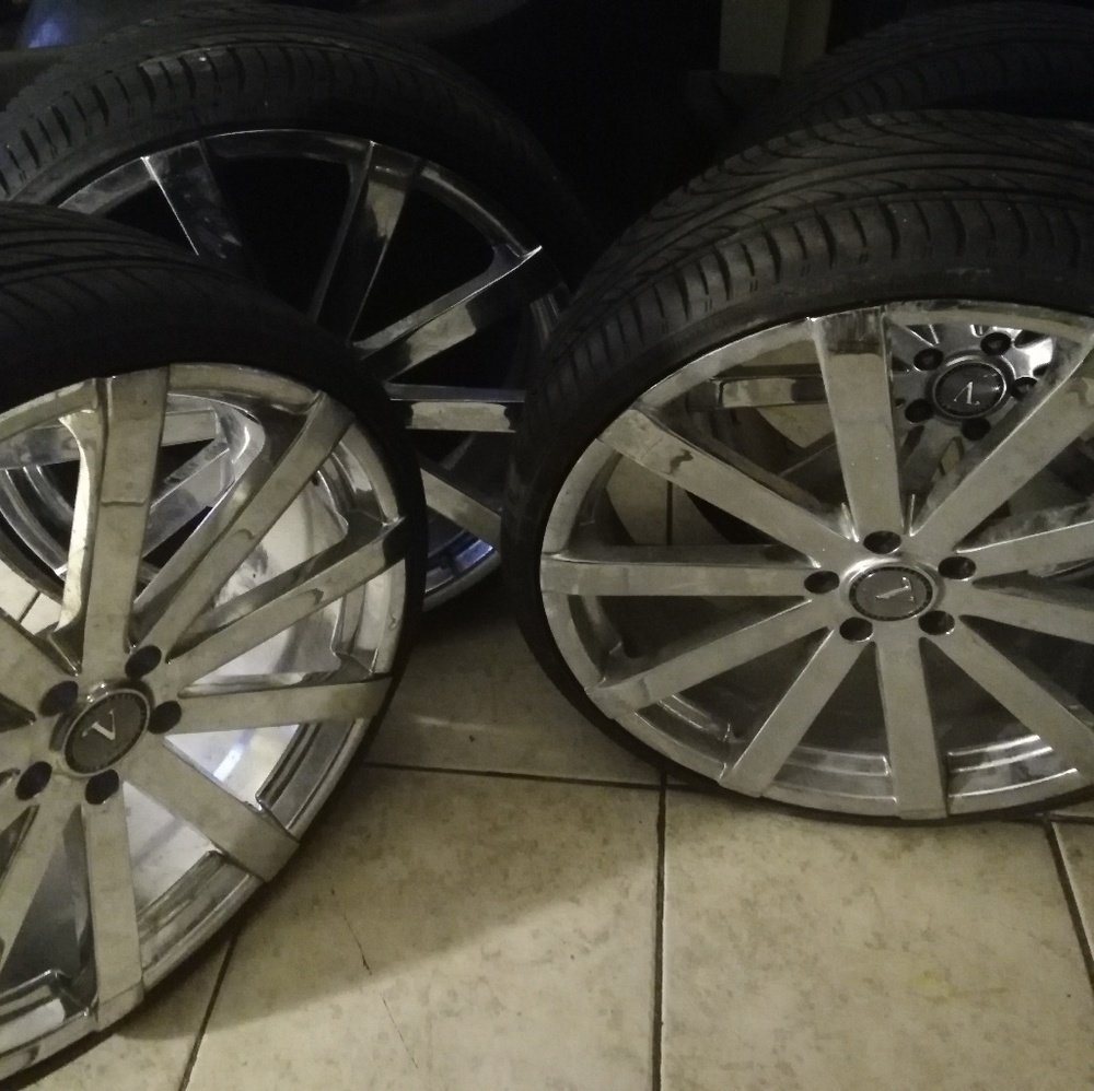 Rims size"22 velocity